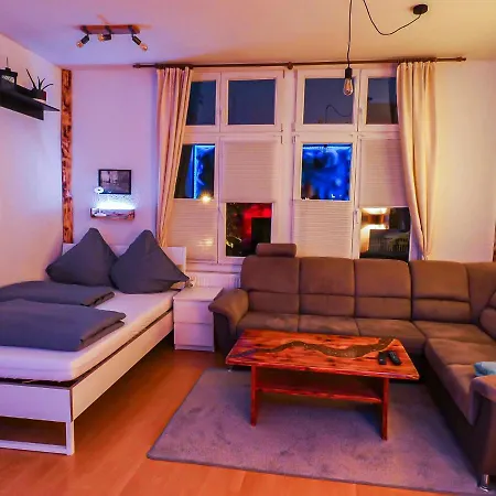 #111 - Lux-flat Lennep - Altstadt - Netflix & Amazon Prime - Felswand Remscheid